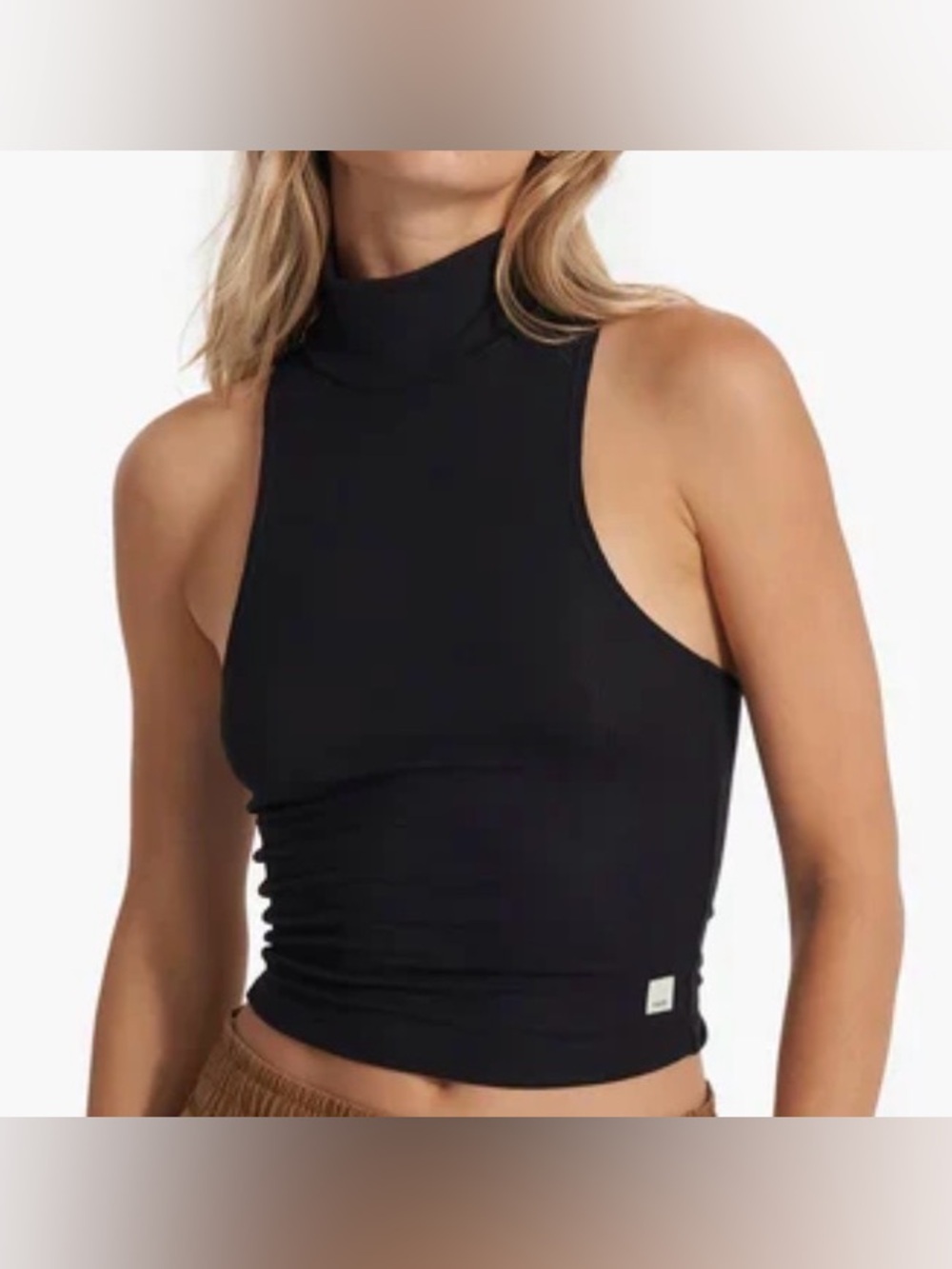 Vuori Cove Funnel Neck Tank